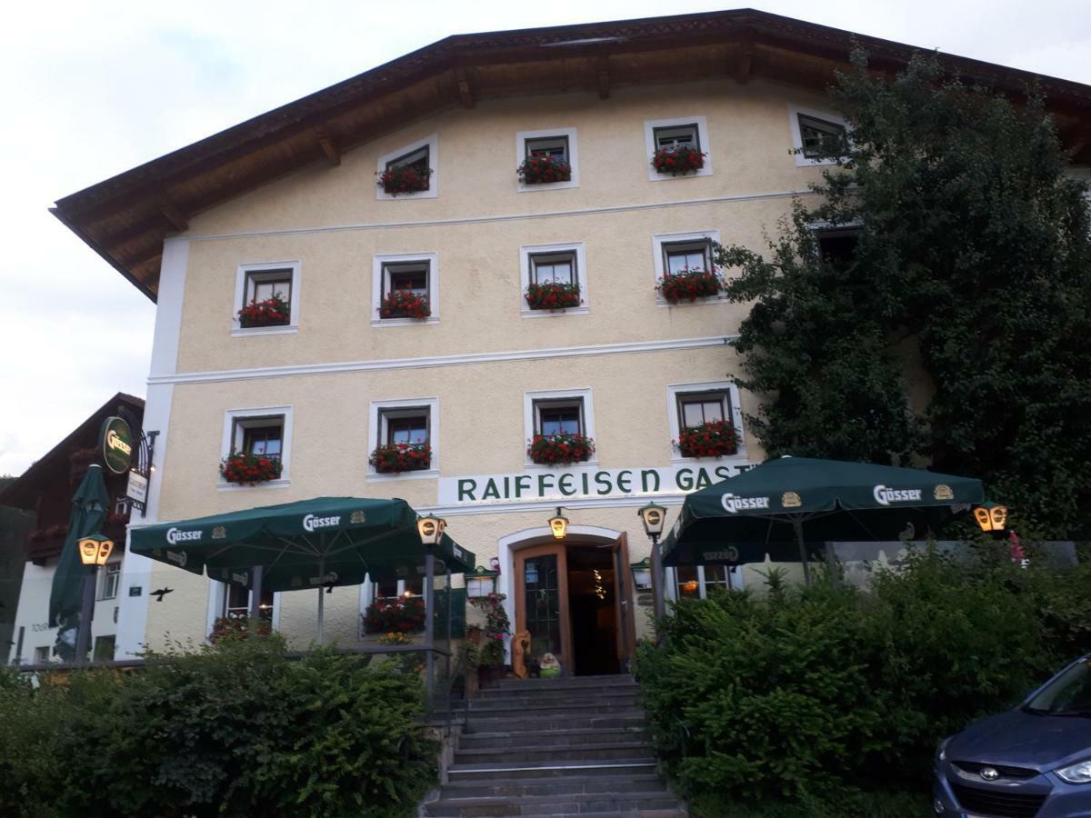 Gasthaus Raiffeisen Hostal Innervillgraten Exterior foto